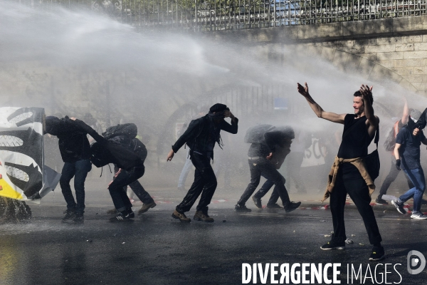 Manifestation Interprofessionnel Paris  Interprofessional Demonstration Paris