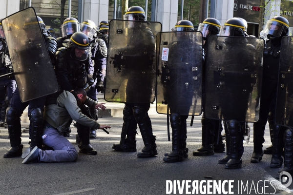 Manifestation Interprofessionnel Paris  Interprofessional Demonstration Paris