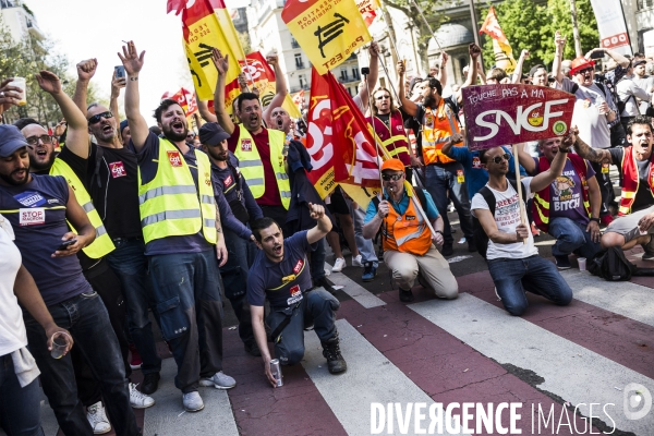 Grève à la SNCF, Manifestation interprofessionnelle.