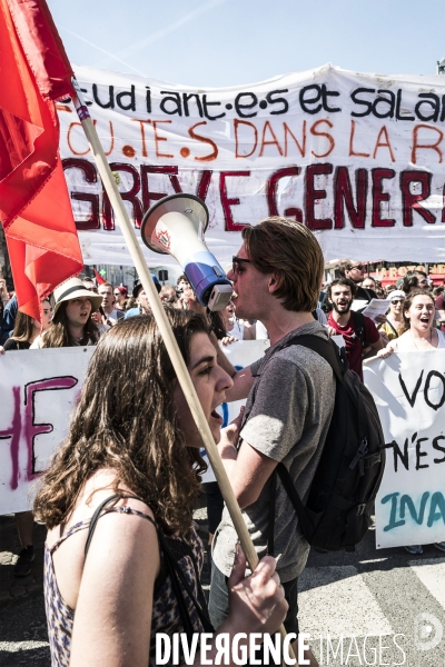 Grève à la SNCF, Manifestation interprofessionnelle.