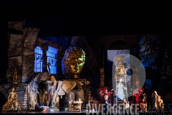 Benvenuto cellini / Berlioz / Terry Gilliam