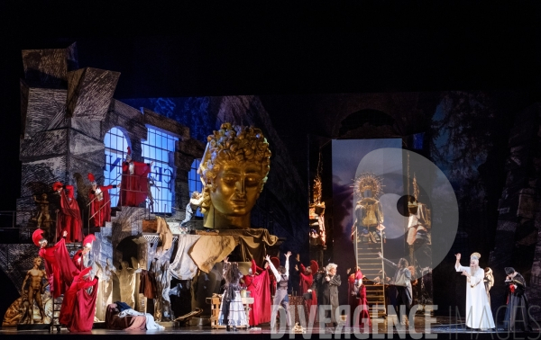 Benvenuto cellini / Berlioz / Terry Gilliam