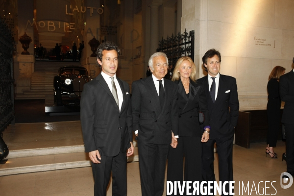 Dîner de gala pour lancer l exposition de voitures anciennes du couturier Ralph LAUREN au musée des Arts Decoratifs