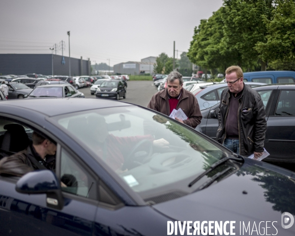 Un jour avec Herve POLY, candidat PCF suppleant de Jean-Luc Melenchon pour les legislatives 2012