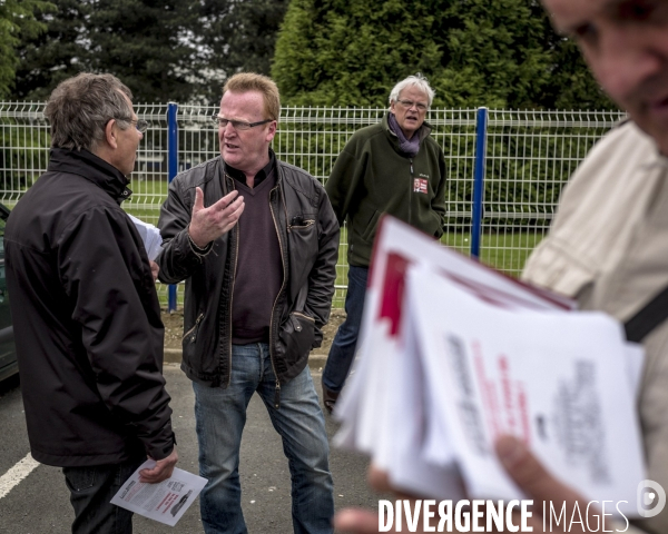 Un jour avec Herve POLY, candidat PCF suppleant de Jean-Luc Melenchon pour les legislatives 2012