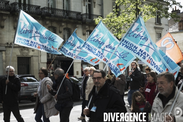 1er mai (dispersé) à Tours.