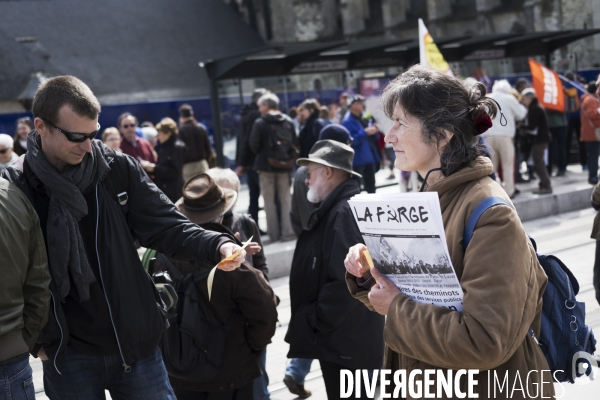 1er mai (dispersé) à Tours.