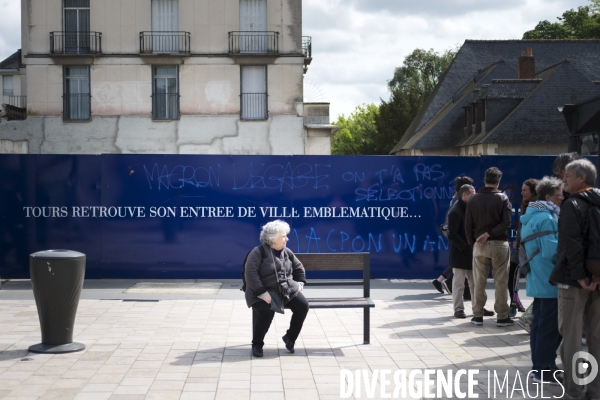 1er mai (dispersé) à Tours.