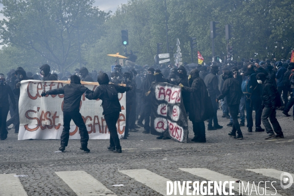 Journée de manifestation du 1er mai 2018 à Paris.