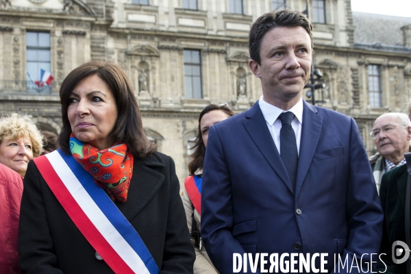 Hommage d Anne HIDALGO et Benjamin GRIVEAUX à Brahim BOUARRAM, assassiné en 1995.