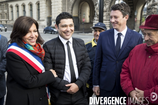 Hommage d Anne HIDALGO et Benjamin GRIVEAUX à Brahim BOUARRAM, assassiné en 1995.