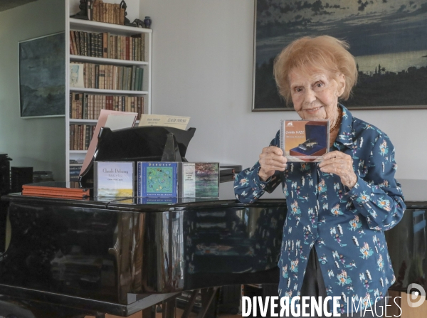 Colette maze pianiste 104 ans