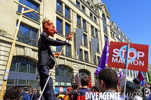 Protestation contre Le Président Emmanuel Macron.  Protest against President Emmanuel Macron.