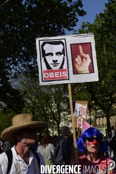 Protestation contre Le Président Emmanuel Macron.  Protest against President Emmanuel Macron.