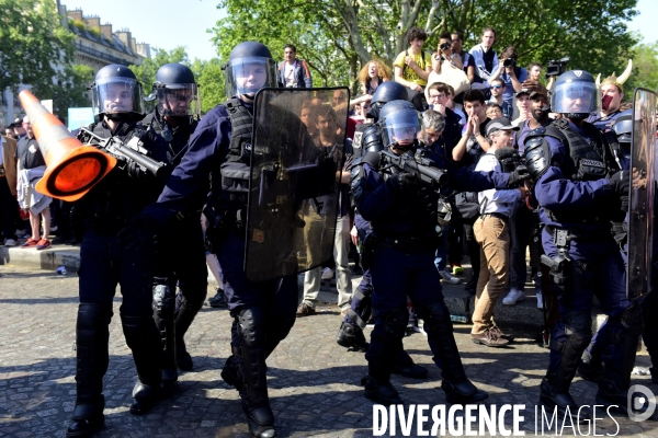 Protestation contre Le Président Emmanuel Macron.  Protest against President Emmanuel Macron.