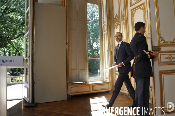 Edouard Philippe , Premier ministre,  reçoit ce lundi les syndicats de cheminots