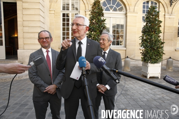 Edouard Philippe , Premier ministre,  reçoit ce lundi les syndicats de cheminots