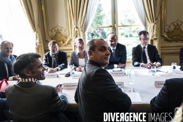 Matignon, Entretiens avec les organisations syndicales