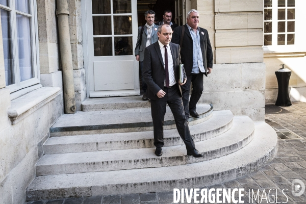 Matignon, Entretiens avec les organisations syndicales