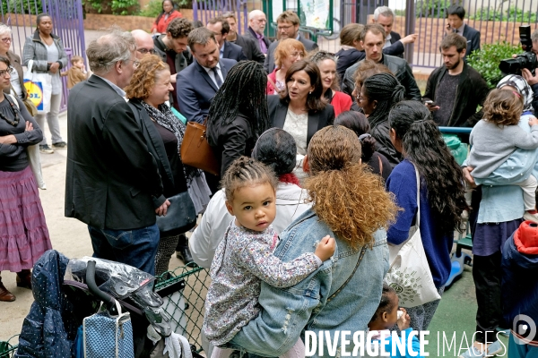 Anne Hidalgo en visite au quartier populaire saint Blaise.