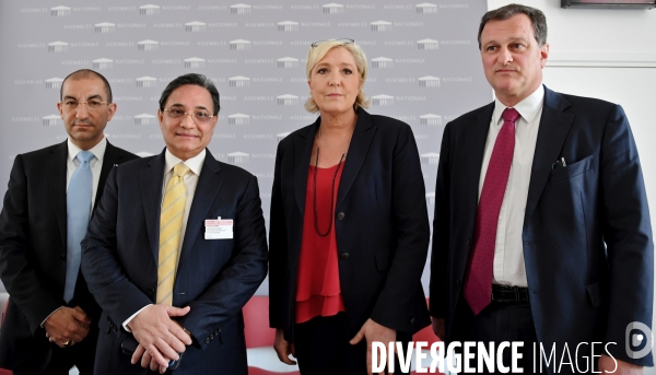 Conference de presse de Marine Le Pen avec Abderrahim Ali