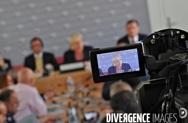 Conference de presse de Marine Le Pen avec Abderrahim Ali