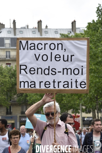 Manifestation La marée populaire anti Macron, le 26 mai à Paris.