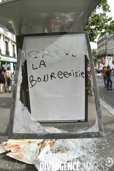 Manifestation La marée populaire anti Macron, le 26 mai à Paris.