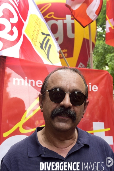 Philippe Martinez  dans la Manifestation anti-Macron, Marée Populaire à Paris. Philippe Martinez at Demonstration anti-Macron, Popular Tide Paris.