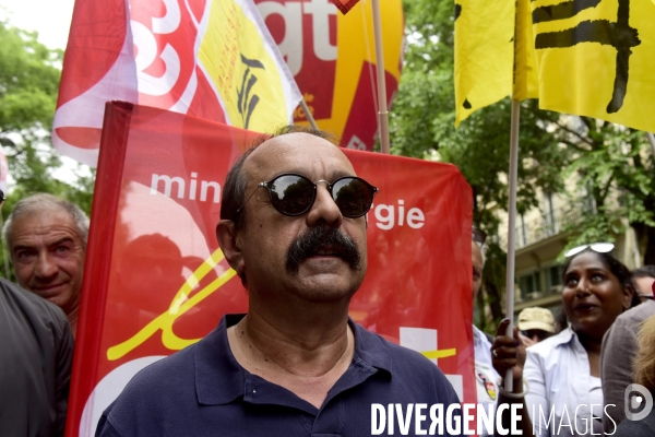 Philippe Martinez  dans la Manifestation anti-Macron, Marée Populaire à Paris. Philippe Martinez at Demonstration anti-Macron, Popular Tide Paris.