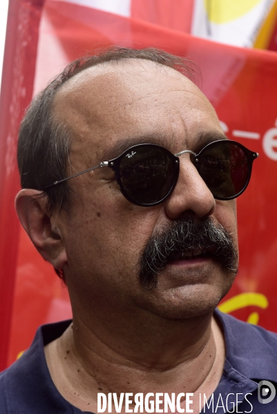 Philippe Martinez  dans la Manifestation anti-Macron, Marée Populaire à Paris. Philippe Martinez at Demonstration anti-Macron, Popular Tide Paris.