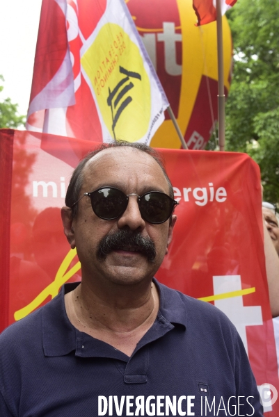 Philippe Martinez  dans la Manifestation anti-Macron, Marée Populaire à Paris. Philippe Martinez at Demonstration anti-Macron, Popular Tide Paris.