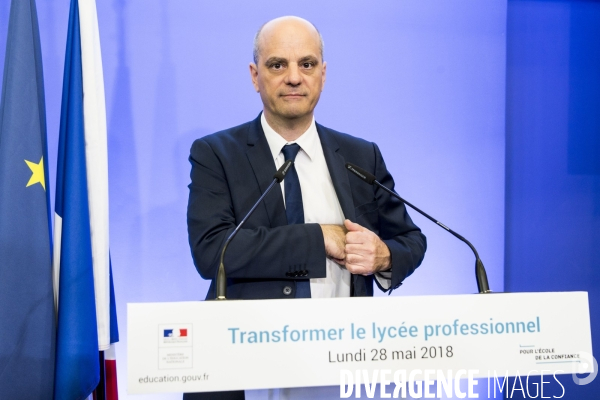 Jean-Michel BLANQUER lance l opération   transformer le lycée professionnel 