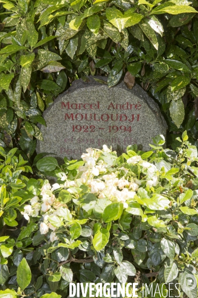 Les tombes  people  du pere lachaise