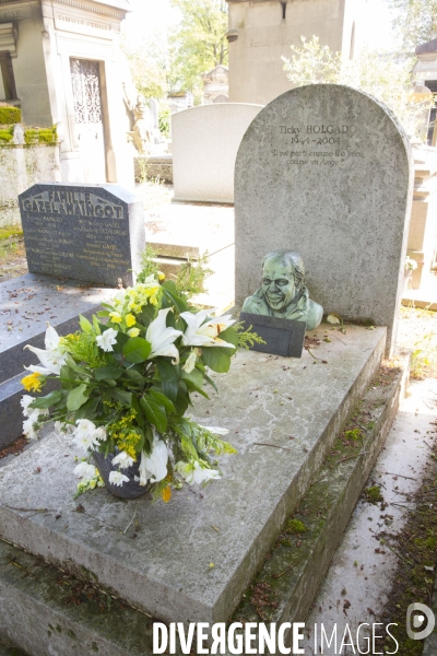 Les tombes  people  du pere lachaise