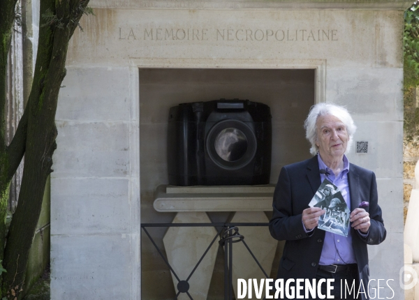 Les tombes  people  du pere lachaise