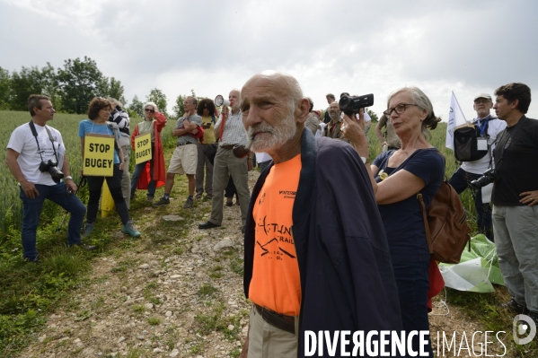 Tous Cobayes , marche antinucléaire Vérité et Justice pour la santé environnementale à la centrale du Bugey