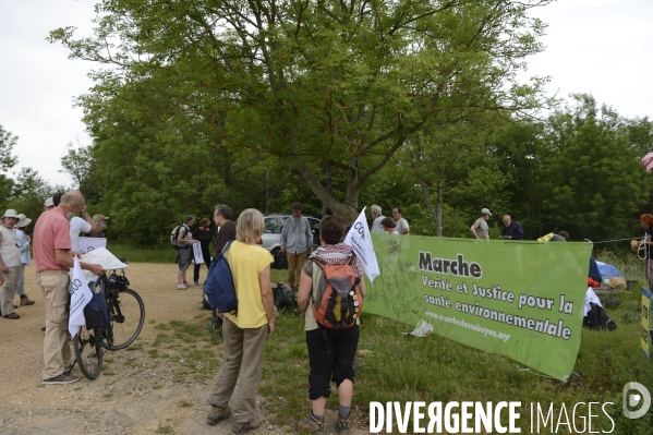 Tous Cobayes , marche antinucléaire Vérité et Justice pour la santé environnementale à la centrale du Bugey