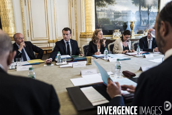 Séminaire gouvernemental au palais de l Elysée.