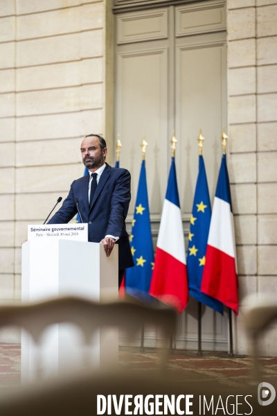 Séminaire gouvernemental au palais de l Elysée.