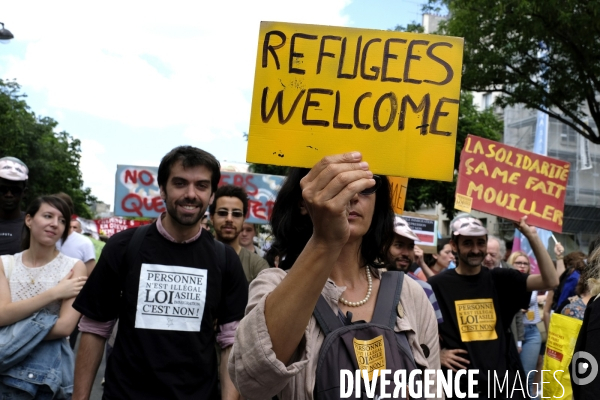 Manifestation Contre la Loi Asile-Immigration de Collomb et President Emmanuel Macron.  Demonstration Against the Asylum-Immigration Law of Collomb and President Emmanuel Macron.