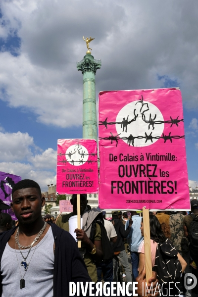 Manifestation Contre la Loi Asile-Immigration de Collomb et President Emmanuel Macron.  Demonstration Against the Asylum-Immigration Law of Collomb and President Emmanuel Macron.