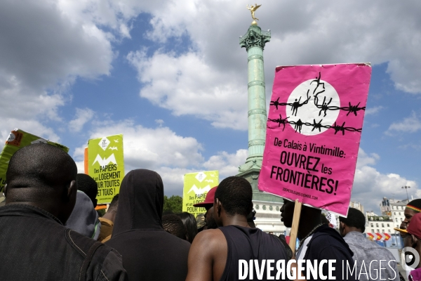 Manifestation Contre la Loi Asile-Immigration de Collomb et President Emmanuel Macron.  Demonstration Against the Asylum-Immigration Law of Collomb and President Emmanuel Macron.