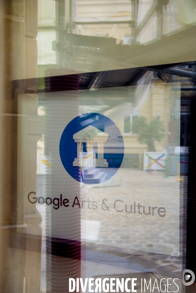 Visite du lab de l institut culturel Google