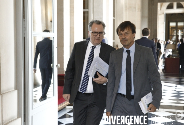 Assemblee Nationale Quatre colonnes