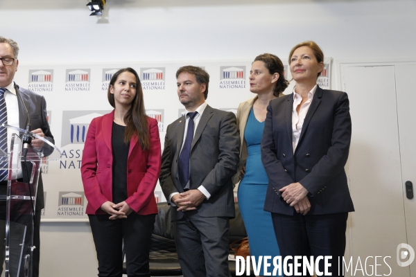 Assemblee Nationale Quatre colonnes