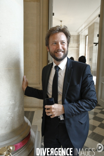 Assemblee Nationale Quatre colonnes