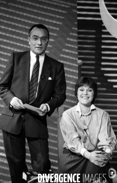 Journal télévisé d Yves Mourousi et Marie-Laure Augry sur TF1