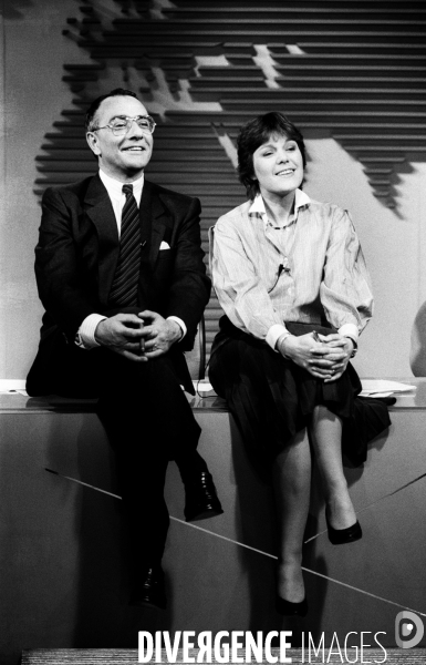 Journal télévisé d Yves Mourousi et Marie-Laure Augry sur TF1