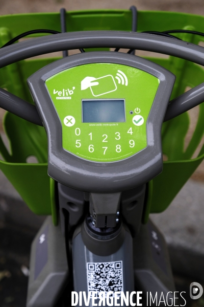 Vélib Métropole, Vélo en libre-service à Paris. Velib Metropole self-service public bicycle rental.